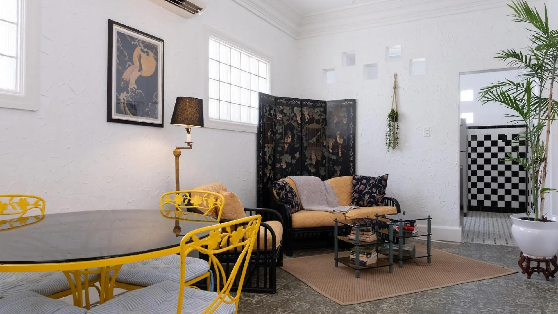 Multi-Unit Beachside Complex For Up To 15 Guests San Juan